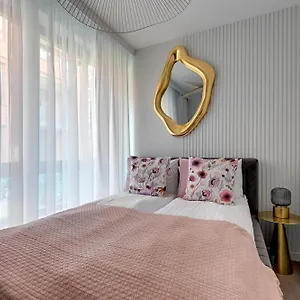  Apartmán Scala 60h Center Premium With Parking By Lion