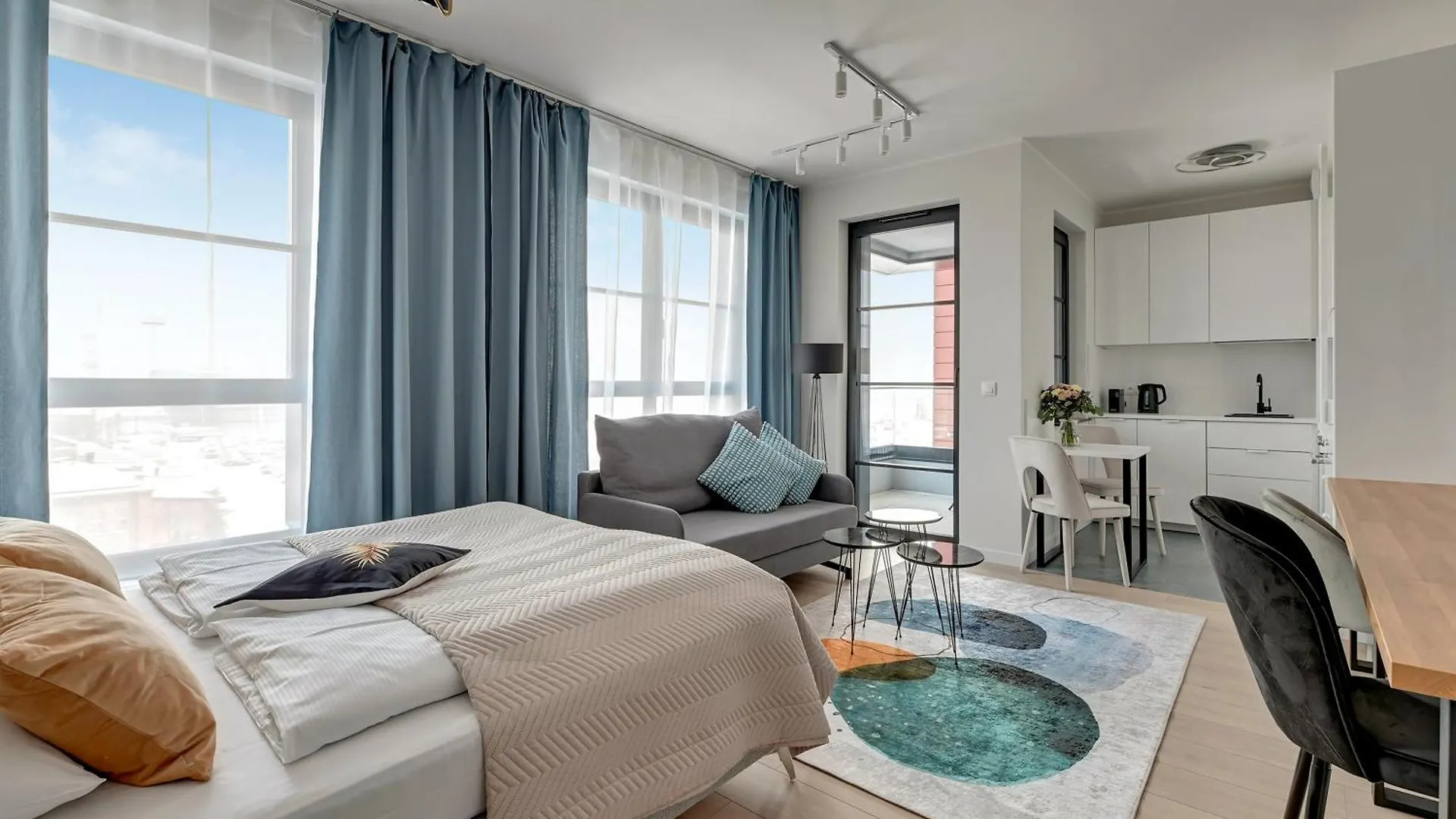Appartement Doki Living By Blue Mandarin Parking & Foodhall Gdańsk