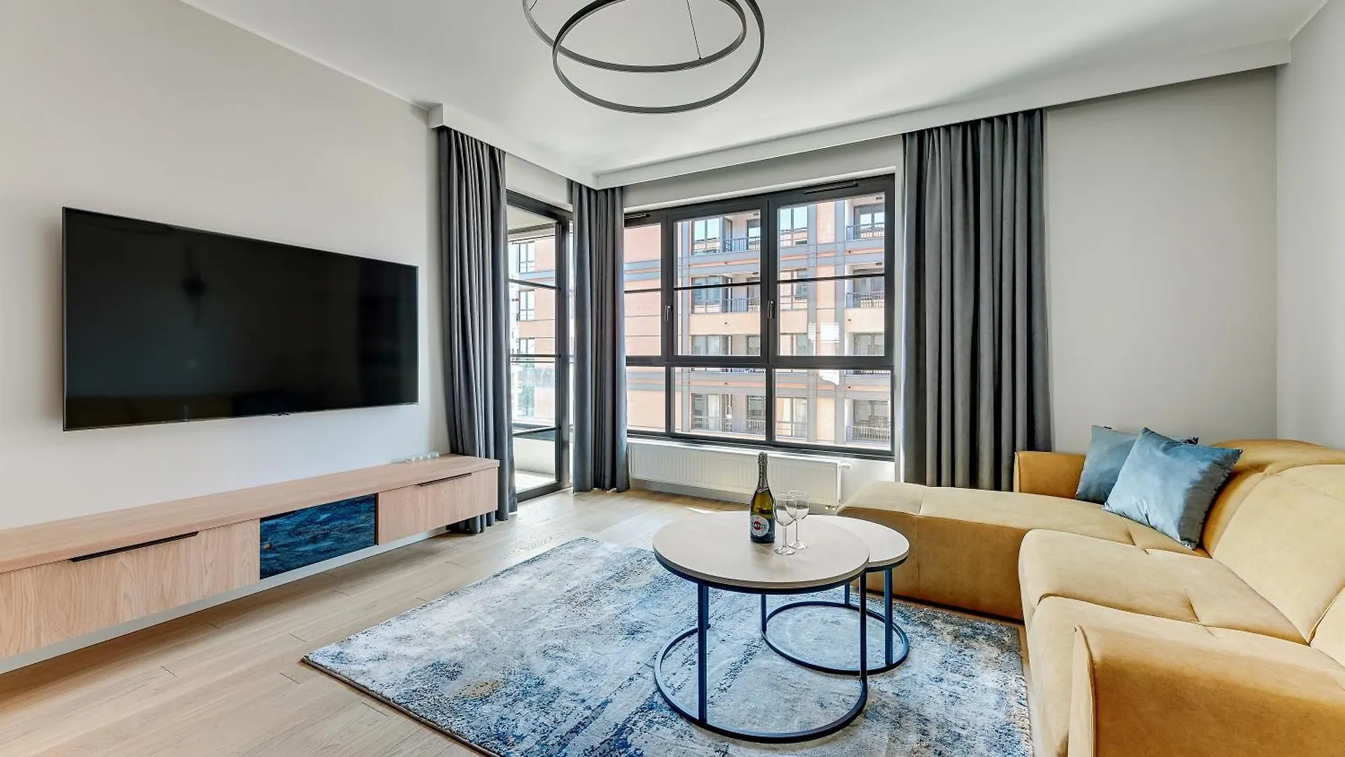 Apartment Doki Living By Blue Mandarin Parking & Foodhall Gdansk