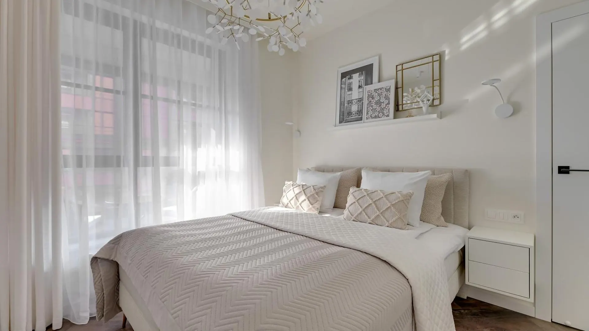 Appartement Doki Living By Blue Mandarin Parking & Foodhall Gdańsk