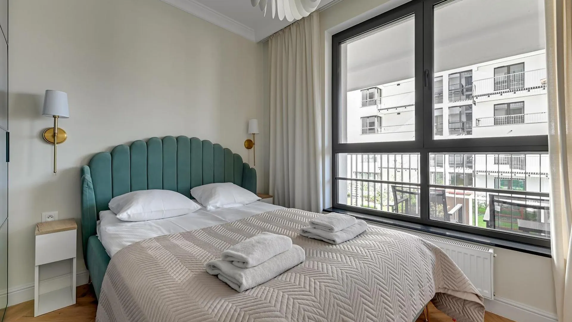 Doki Living By Blue Mandarin Parking & Foodhall Gdańsk Appartement