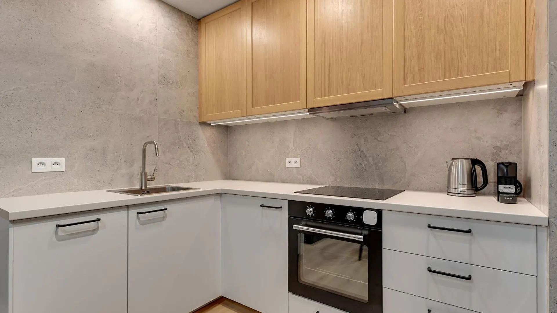 Doki Living By Blue Mandarin Parking & Foodhall Gdańsk Polen